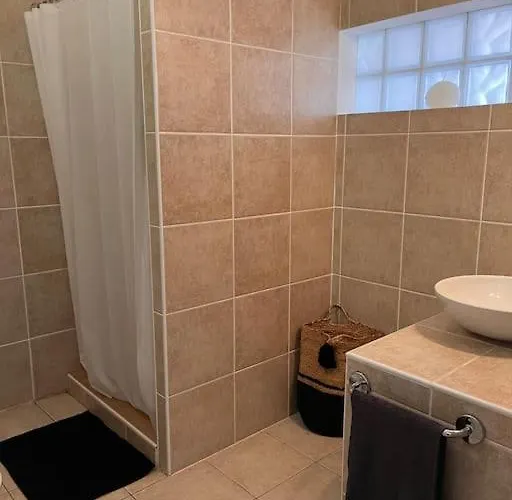 Apartament 2 Chambres, Mezzanine Et Piscine