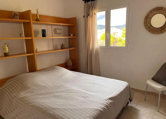 Apartament 2 Chambres, Mezzanine Et Piscine Porto-Vecchio (Corsica)