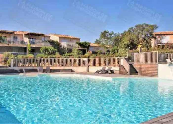 2 Chambres, Mezzanine Et Piscine *